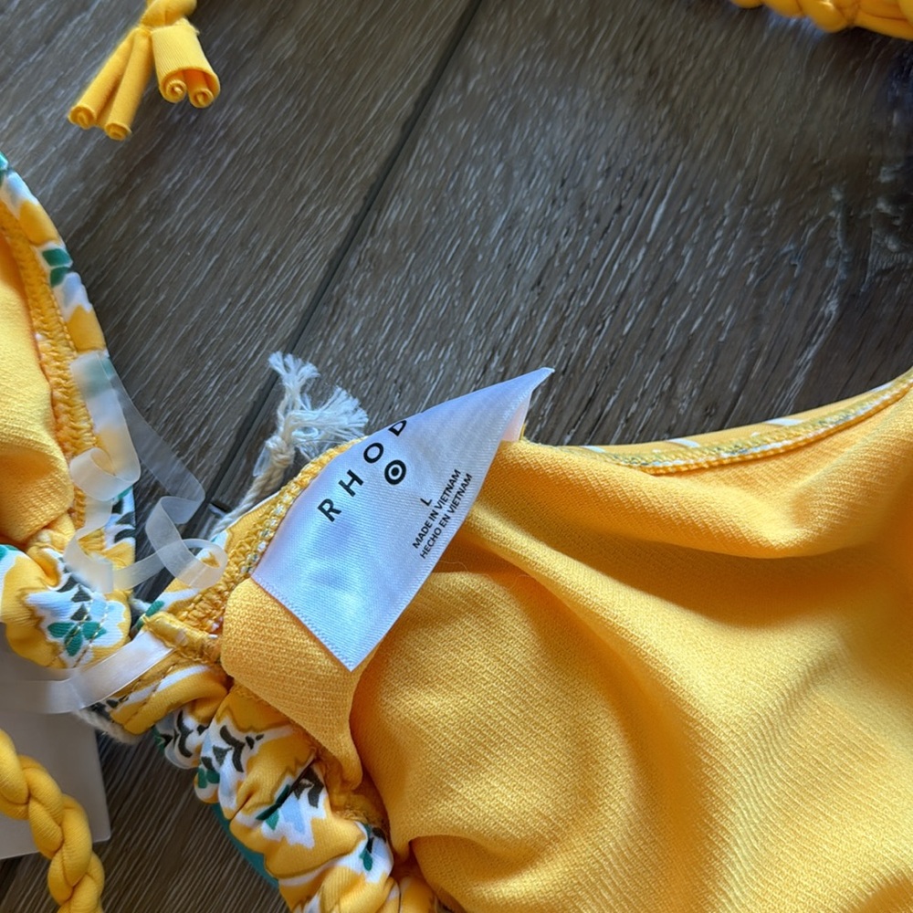 NWT Yellow Patterns String Bikini Top Size L - Picture 3 of 5